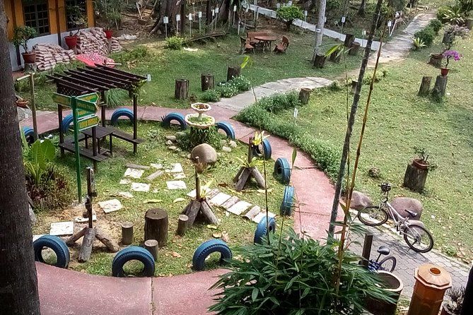 Private Half-Day National Botanic Garden Cycling Tour from Kuala Lumpur