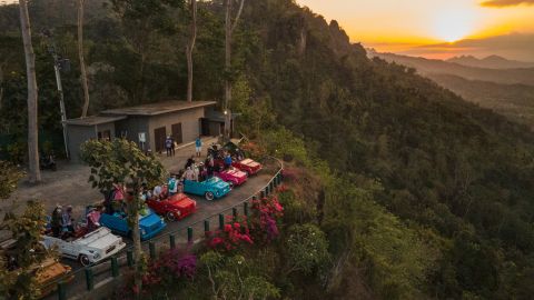 VW Safari Borobudur – Yogyakarta