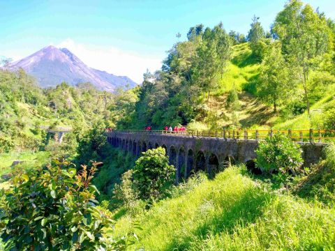 Trekking Merapi