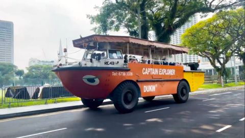 Singapore Flyer Ticket + Captain Explorer DUKW Tour