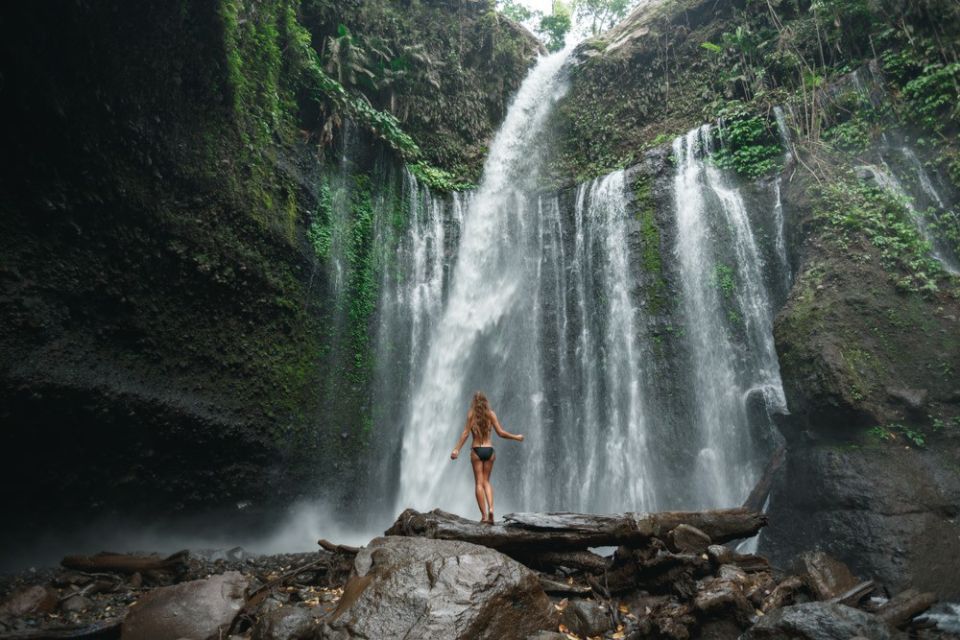 Lombok : Waterfall Tour North Lombok and Bukit Selong View Point