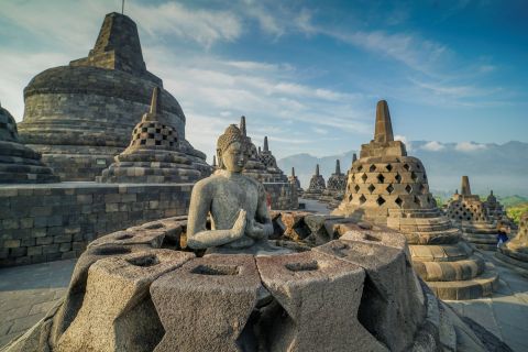 Borobudur Manohara Premium