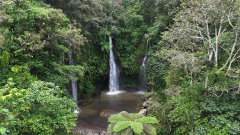 Lombok : Benang Stokel & Benang Kelambu Waterfall tour