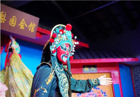 Chengdu  Sichuan Opera Face Changing Show