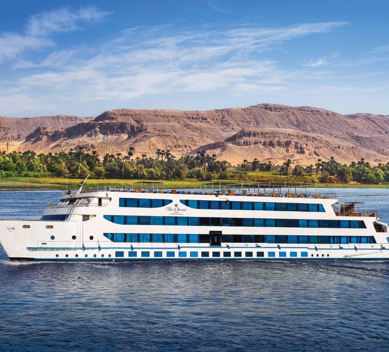 From Aswan: 3-Day Cruise to Luxor with Hot Air Balloon