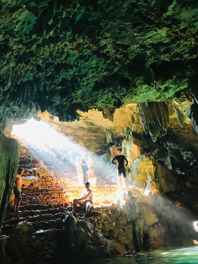 Half-Day Sand Island and Rangko Cave Tour from Labuan Bajo