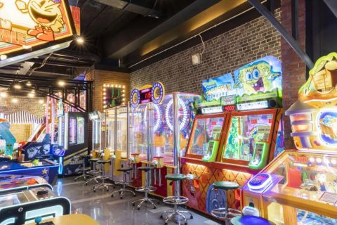 Funworld Ambon Manise Square