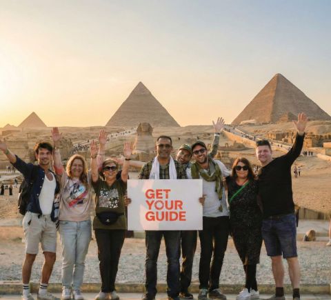 Hurghada: Full-Day Trip to Cairo by Plane