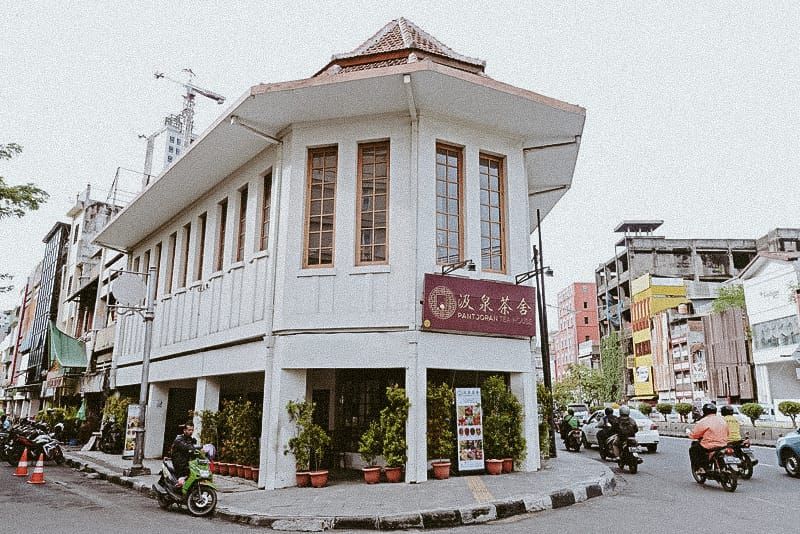 Walking Tour Jakarta China Town by Campa