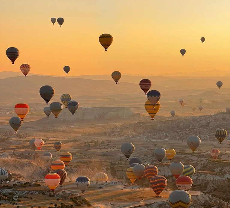 Cappadocia: Göreme Sunrise Hot Air Balloon Flight