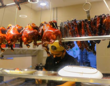Singapore Foodie Experience with 5 Tastings Private Evening Guided Tour